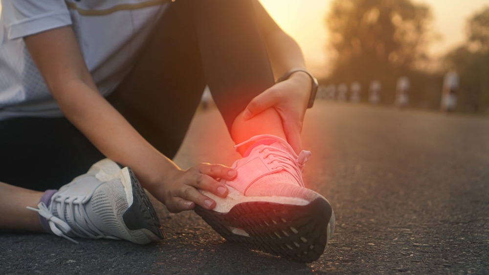 Sprained Ankle in Athletes: Recovery Strategies for Active Individuals