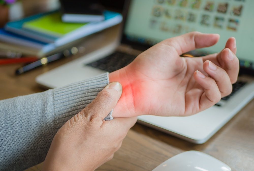 The Link Between Carpal Tunnel and Repetitive Strain Injuries